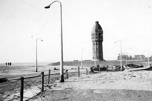 de oude Watertoren na sloop van de Oranjeflat